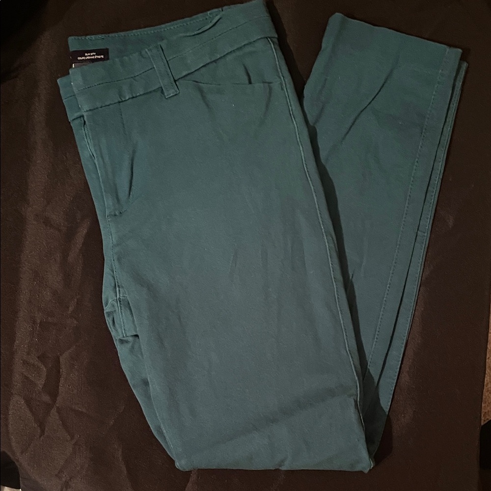 GAP Slim City Ankle Trousers in Forest Green
